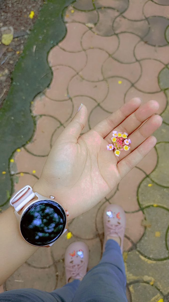 Skyraa 💕 tweet media