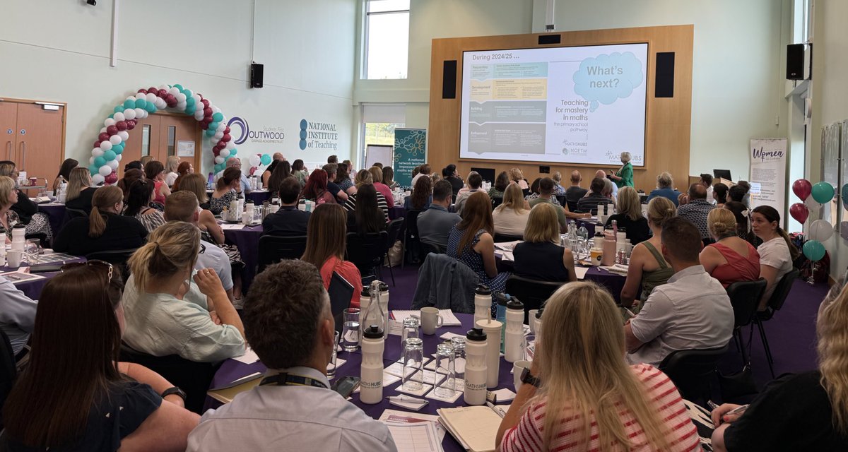 303329's tweet image. A fantastic start to our Maths Hub Summer Conference! Absolutely packed with our wonderful participants all here to celebrate maths and learn together from our fab speakers! @YHMathsHub @MathsHubs @Thorntonmaths01 @NCETM