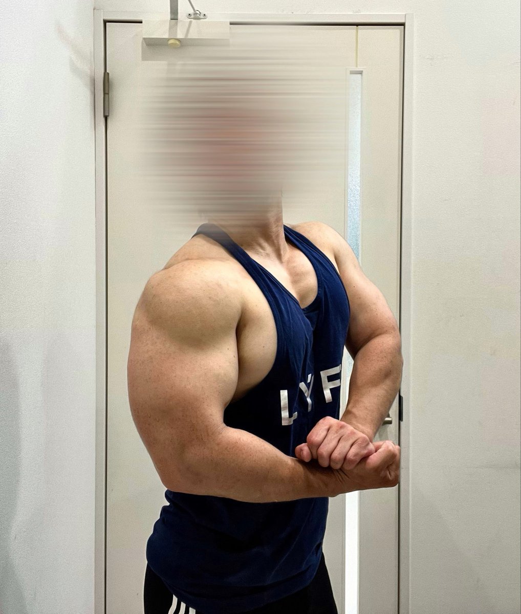 筋トレしてきましたー
今週もお疲れ様でした💪

明日　万博いくんです🪢
どんなんか　調べてへんから　ワクワクするー