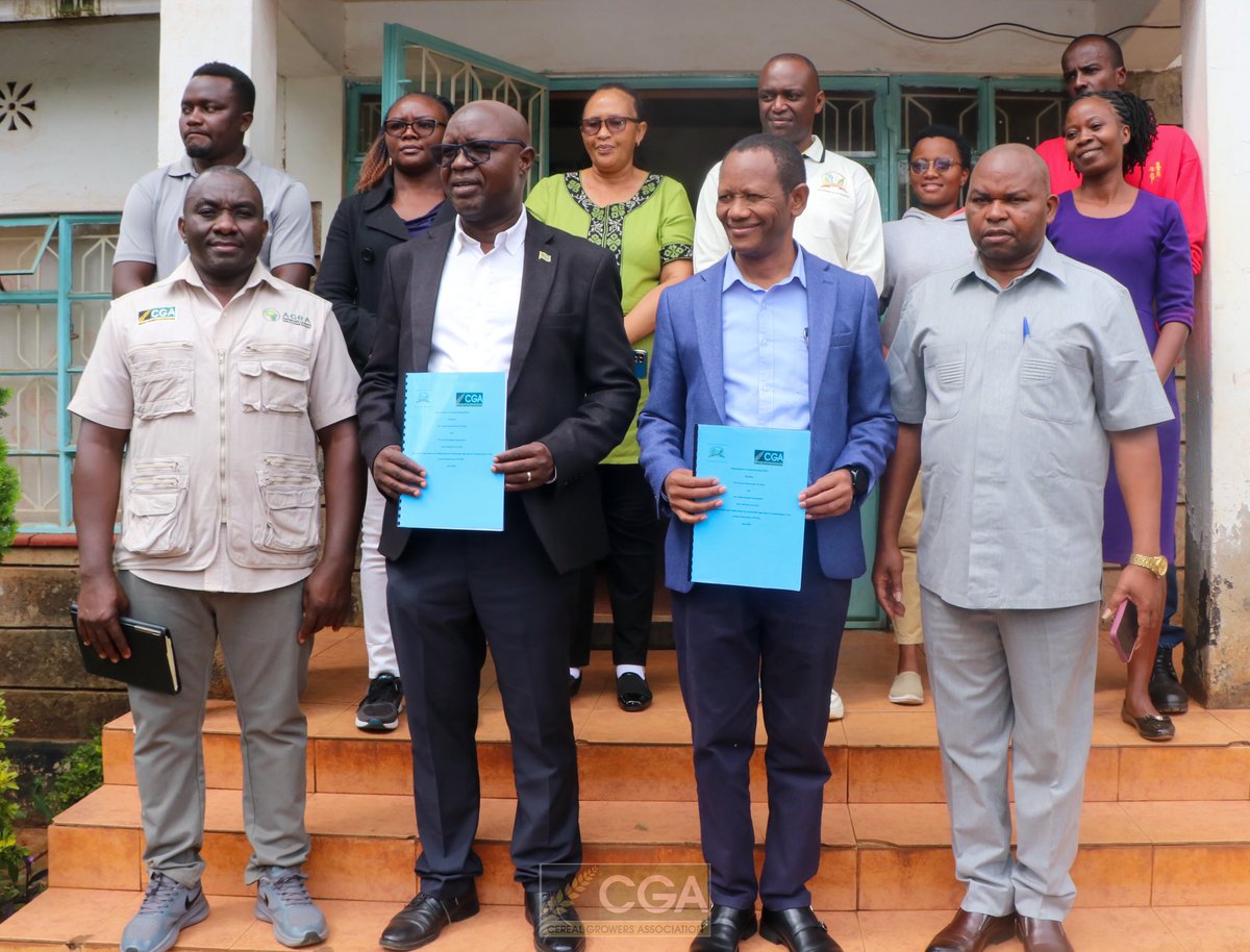 This morning, CGA represented by Dr. Osia Mwanje and Project Manager George Mabuka signed an MoU with the county government of Embu represented by the CECM Agriculture, Hon. John Nyaga and flanked by other county officials including Chief Officer Agriculture. 

CGA is supporting