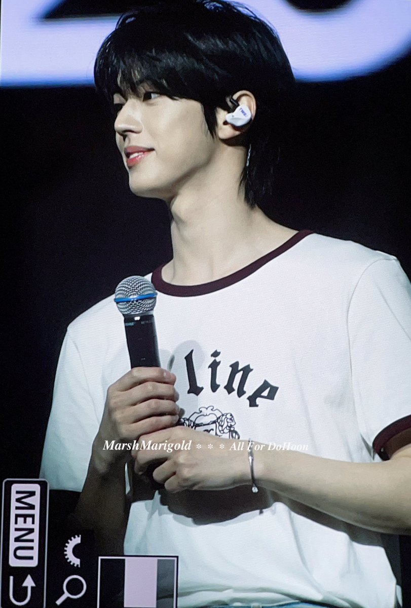 marshmarigolddh's tweet photo. 250620 사첵

#TWS #투어스 #DOHOON #도훈 #ドフン https://t.co/VNfdAbXasH