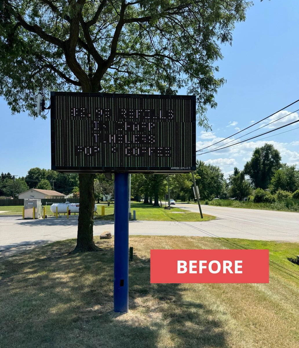 EM_Displays's tweet image. This #digitaldisplay upgrade brought a whole new level of messaging capability to Sunoco in New Boston! The full color 6mm display is truly a step up from the previous model shown here. Shout out to our partners at Metro Signs &amp;amp; Lighting for their assistance on this project!