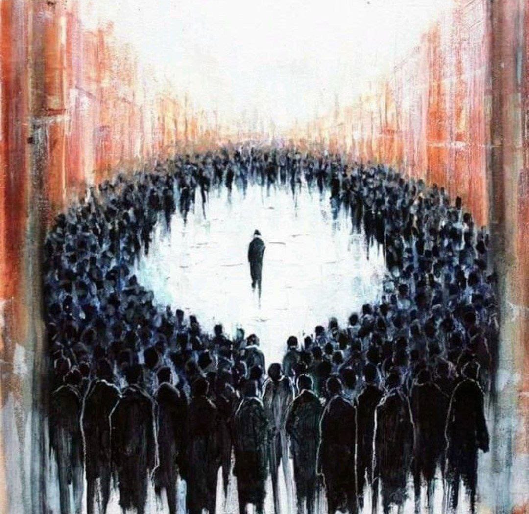 Sonra nemi oldu?
El birliğiyle hasta ettikleri ruhumu,
Tek başıma iyileştirmeye çalışıyorum..