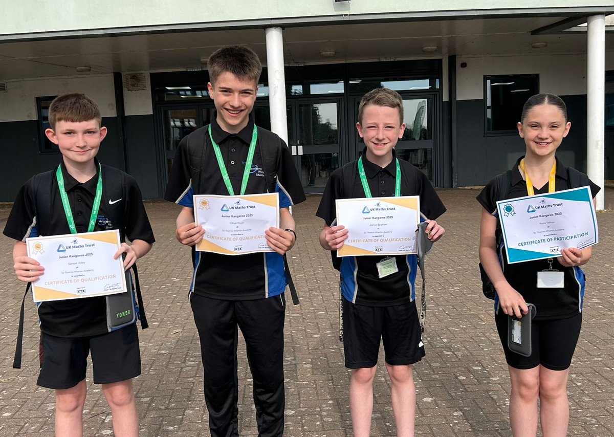 ➗️➕️➖️ Congratulations to our Junior Kangaroo participants.

What an amazing achievement for all four of them.

Well done guys. <a href="/jessharbut/">Jess Harbut</a>
<a href="/STWAMathematics/">STWA Maths</a>
#teammaths