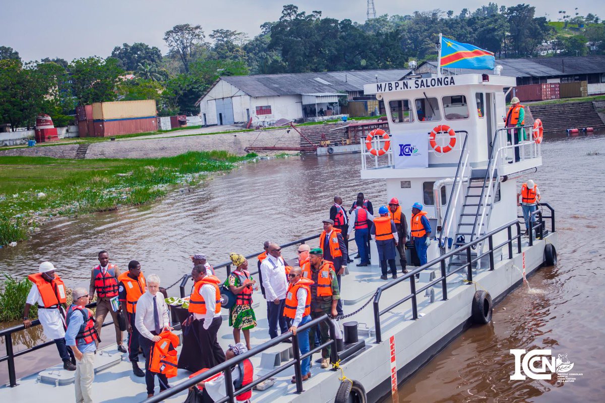 Heureux d'avoir participé à l'inauguration du bateau écologique Salonga, fruit d'un partenariat vital avec <a href="/WWF_DRC/">WWF-DRC</a>. Ce projet transforme la logistique et la mobilité du Parc de la Salonga et ses communautés, pas crucial pr la conservation et le dév durable en #RDC. #Biodiversité
