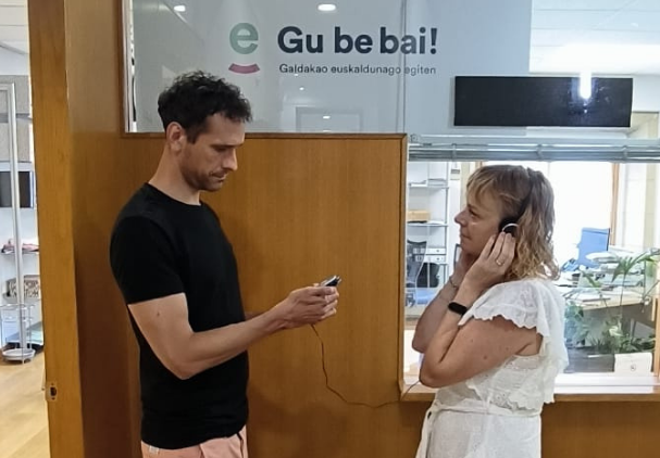 🎧💬  El Ayuntamiento de Galdakao pone herramientas de traducción y revisión de textos, de interpretación instantánea y de aprendizaje de euskera a disposición de asociaciones, agentes sociales y ciudadanía

🔗 labur.eus/tradGko

ℹ️ El Ayuntamiento de Galdakao trabaja de