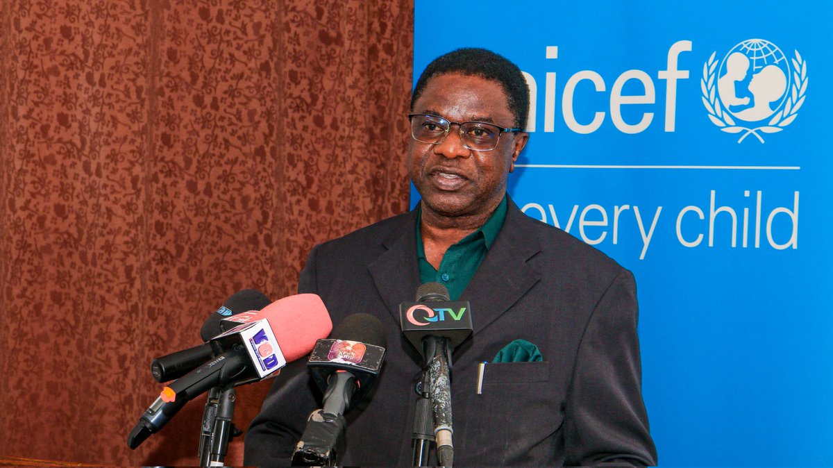 HISTORIC DAY: Institutionalizing Child Rights in The Gambia 🙌✨️

Yesterday, UNICEF signed a momentous MOU with the <a href="/UniOfGambia/">University of The Gambia</a> to establish a first-ever #ChildRightCentre at the university.

The Centre will generate evidence and knowledge on children, facilitate the