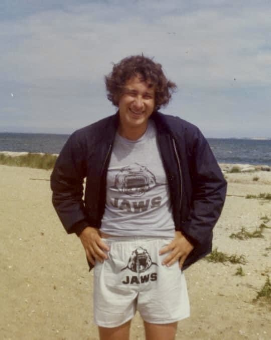 ATRightMovies's tweet image. Due to all of these issues, the 65-day shooting schedule overran to 157 days and the budget ballooned from $4million to $9million. Spielberg called it, “the hardest production I’ve ever worked on. I had nightmares for a lot of years.”

35/47