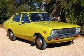 deves_katherine's tweet image. 🇦🇺 Gen X vibes

Growing up on a small acreage, we had a Datsun 120Y paddock basher—multicoloured panels, front seats propped up with spare tyres

We thrashed the brakes, clutch &amp;amp; handbrake doing hand-brakies &amp;amp; circlework

To stop? Work down the gears &amp;amp; pray, or just crash into a…