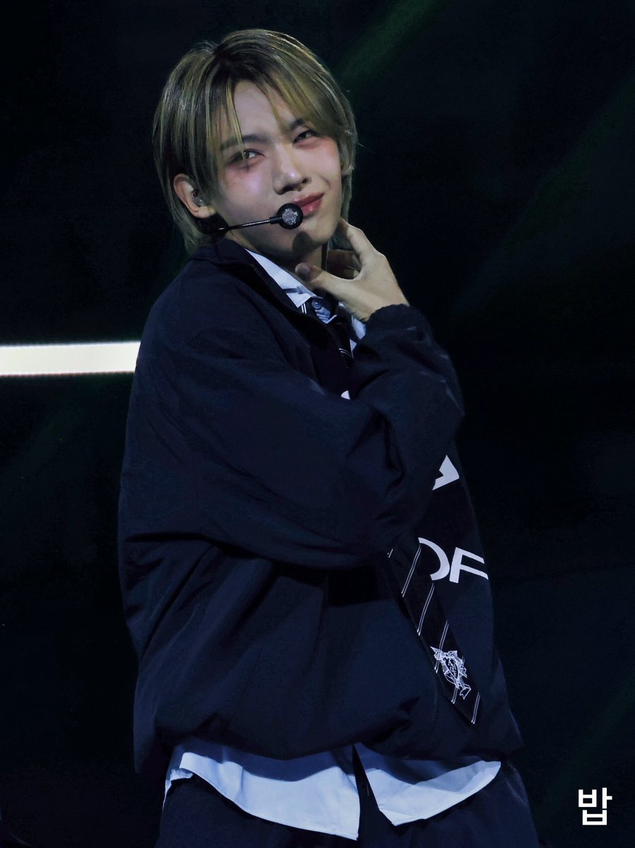 250619

AHOFs 1ST STAGE AT MYKFESTA

❤️‍🔥🧯👩‍🚒

#SHUAIBO #장슈아이보
#AHOF_MyKFESTA2025
#마이케이_아홉첫무대
#마이케이페스타
<a href="/AHOF_official/">AHOF</a>