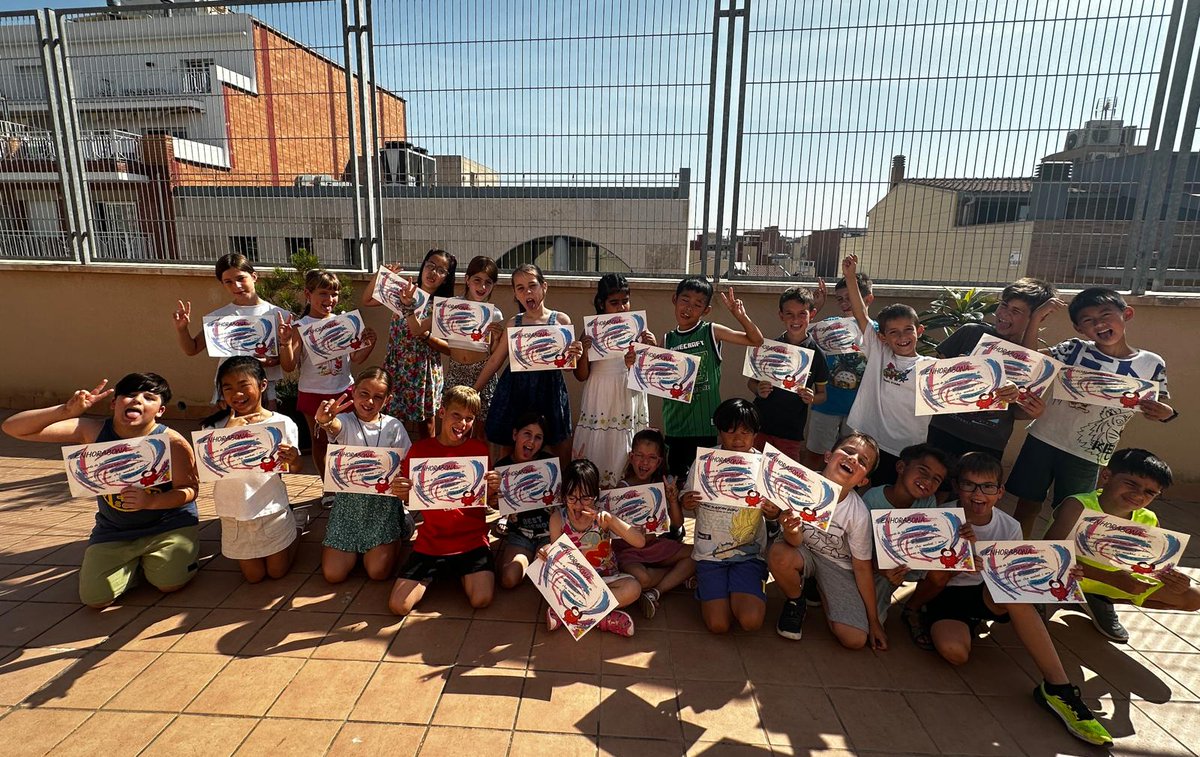 I vet aquí un gos i vet aquí un gat que 3r ja hem acabat! 🐶😽
I estem tots preparats per anar cap a 4t. 🚀
Bon estiu! ☀️

#SomFutur❎❤️🌍