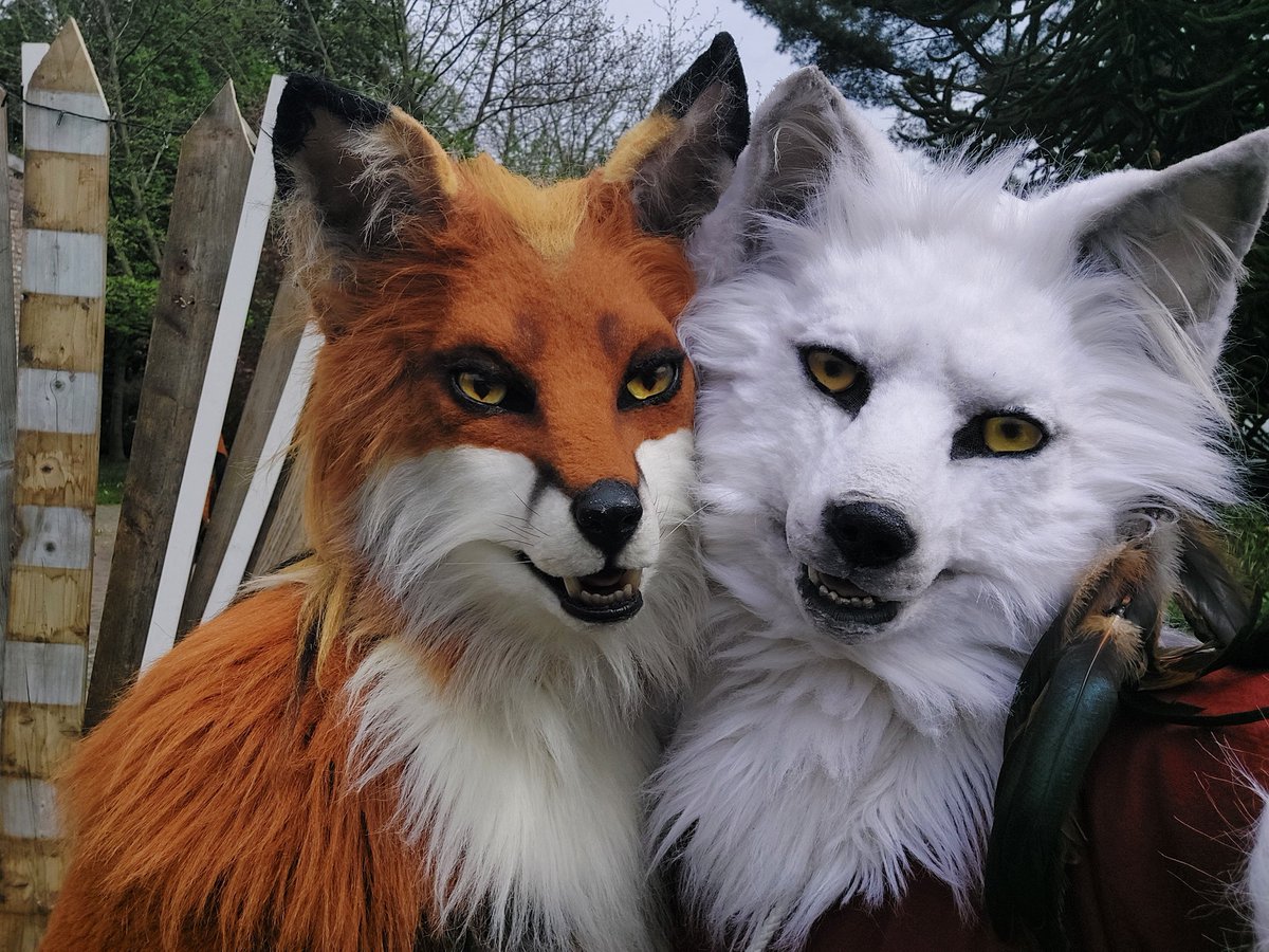 Happy #FursuitFriday in my <a href="/witlupus/">Witlupus 🇳🇱 🇩🇪 🔜 EF 🇩🇪</a> suit

✂️ <a href="/CopperSprite/">The Razzle to his Dazzle</a>
🐺 <a href="/ReynaVix/">Reyna</a> ✂️ <a href="/clckwrkcreature/">Clockwork Creature</a>
📸 selfie
🗓 01.05.2022
🏨 #Kasteel de <a href="/berckt/">Kasteel de Berckt</a>
🏙 #Venlo 🇳🇱
🦊 #FurryWeekendHolland
🎩 <a href="/FWHMarty/">Marty Marten</a>

#FWH #FWH2022 #Fursuit #Furry #Wolf

Follow my Berk-News (TG):
t.me/Berk_News