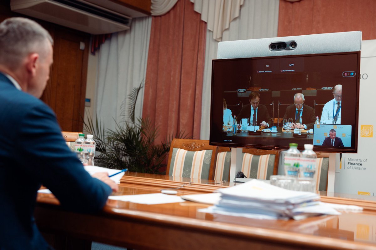 MinFin Ukraine (@minfin_ukraine) on Twitter photo 🇺🇦 Воєнні ризики зберігаються - Україні потрібна подальша фінансова підтримка. Допомога від ЄС є важливою для збереження фінансової стабільності - <a href="/SergiiMarchenk3/">Sergii Marchenko</a> звернувся до партнерів під час засідання Ради ЄС #ECOFIN 👇🏽
mof.gov.ua/uk/news/sergii… 🇺🇦 Воєнні ризики зберігаються - Україні потрібна подальша фінансова підтримка. Допомога від ЄС є важливою для збереження фінансової стабільності - <a href="/SergiiMarchenk3/">Sergii Marchenko</a> звернувся до партнерів під час засідання Ради ЄС #ECOFIN 👇🏽
mof.gov.ua/uk/news/sergii…
