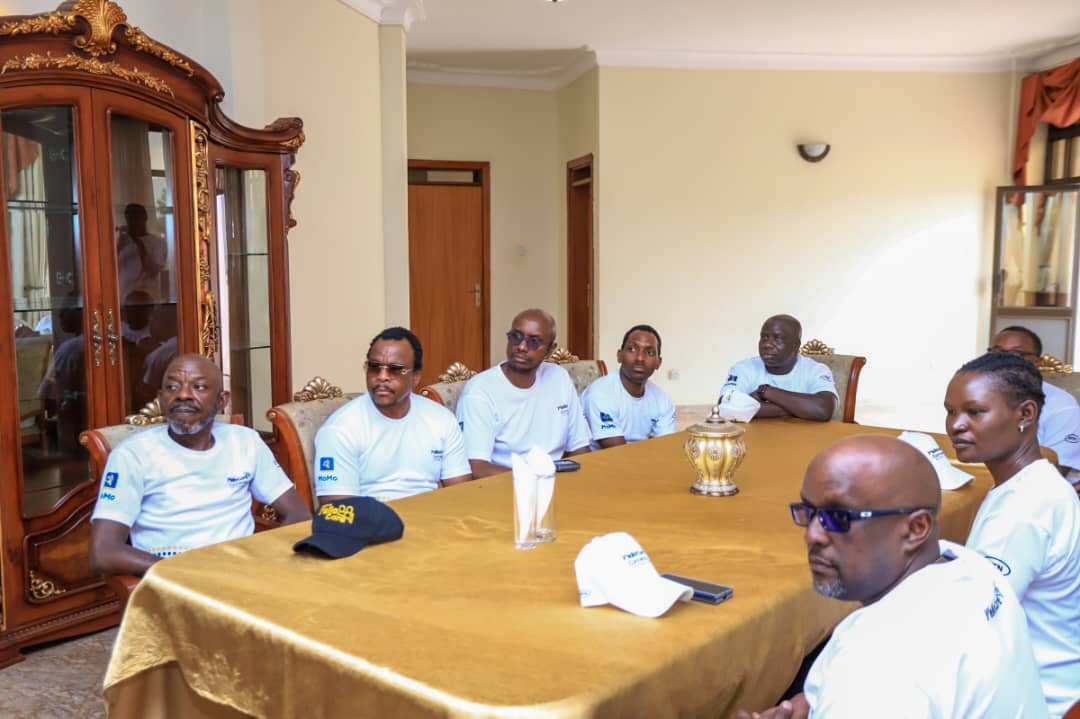 MTN Uganda (@mtnug) on Twitter photo As part of #21DaysOfYelloCare activities in Fort Portal City today, we have had the honour of meeting His Majesty King Oyo at the <a href="/ObukamaBwaTooro/">Tooro Kingdom</a> Karuzika Palace... we are celebrating shared efforts to uplift and empower communities.
#21DaysOfYelloCare #ConnectingAtTheRoots As part of #21DaysOfYelloCare activities in Fort Portal City today, we have had the honour of meeting His Majesty King Oyo at the <a href="/ObukamaBwaTooro/">Tooro Kingdom</a> Karuzika Palace... we are celebrating shared efforts to uplift and empower communities.
#21DaysOfYelloCare #ConnectingAtTheRoots