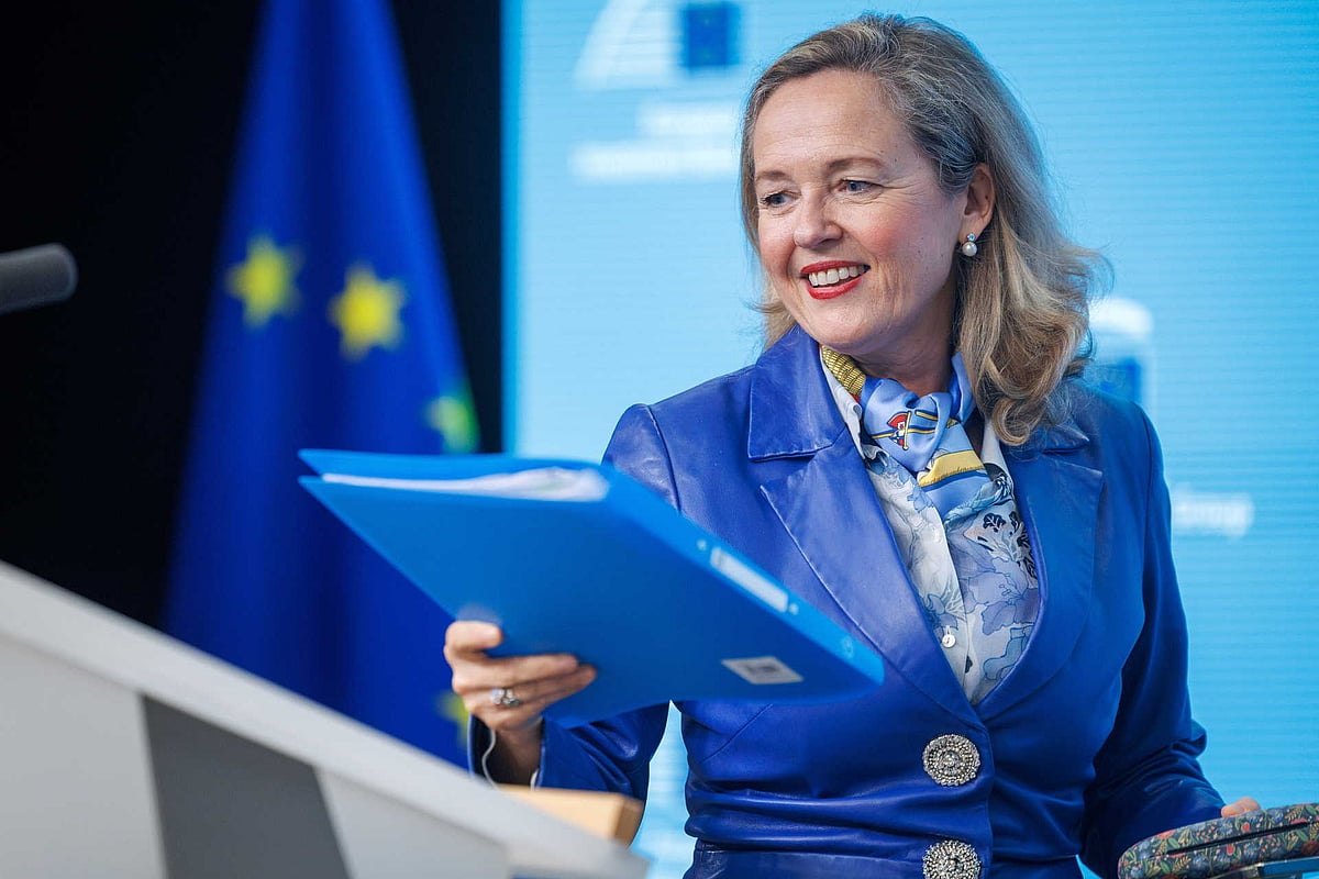 Ministros das Finanças da UE aprovam financiamento recorde do BEI de 100 mil ME este ano dlvr.it/TLSZhN
