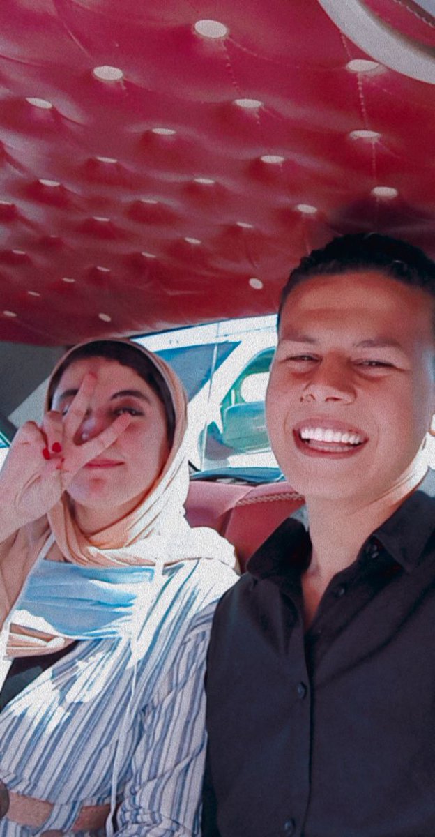 falawlaya00's tweet photo. أول حكايات معاه . 
أول طققان معاه.    
#7yearswithkhaleed https://t.co/tTW3zVDioJ