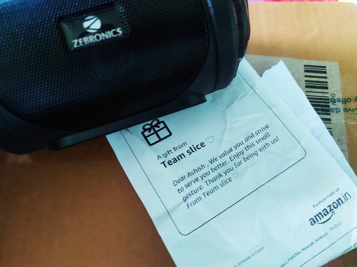 Shanky_salty's tweet photo. Got a surprise sound box from @slicebank today — but honestly, the sound of this gift is nowhere near as loud as the way this bank keeps impressing me! 🎶💜 Thanks a ton, #Slicebank, you guys always hit the right note! 🔥
@slice_cares @rajan_bajaj https://t.co/AnxUUZq3ze