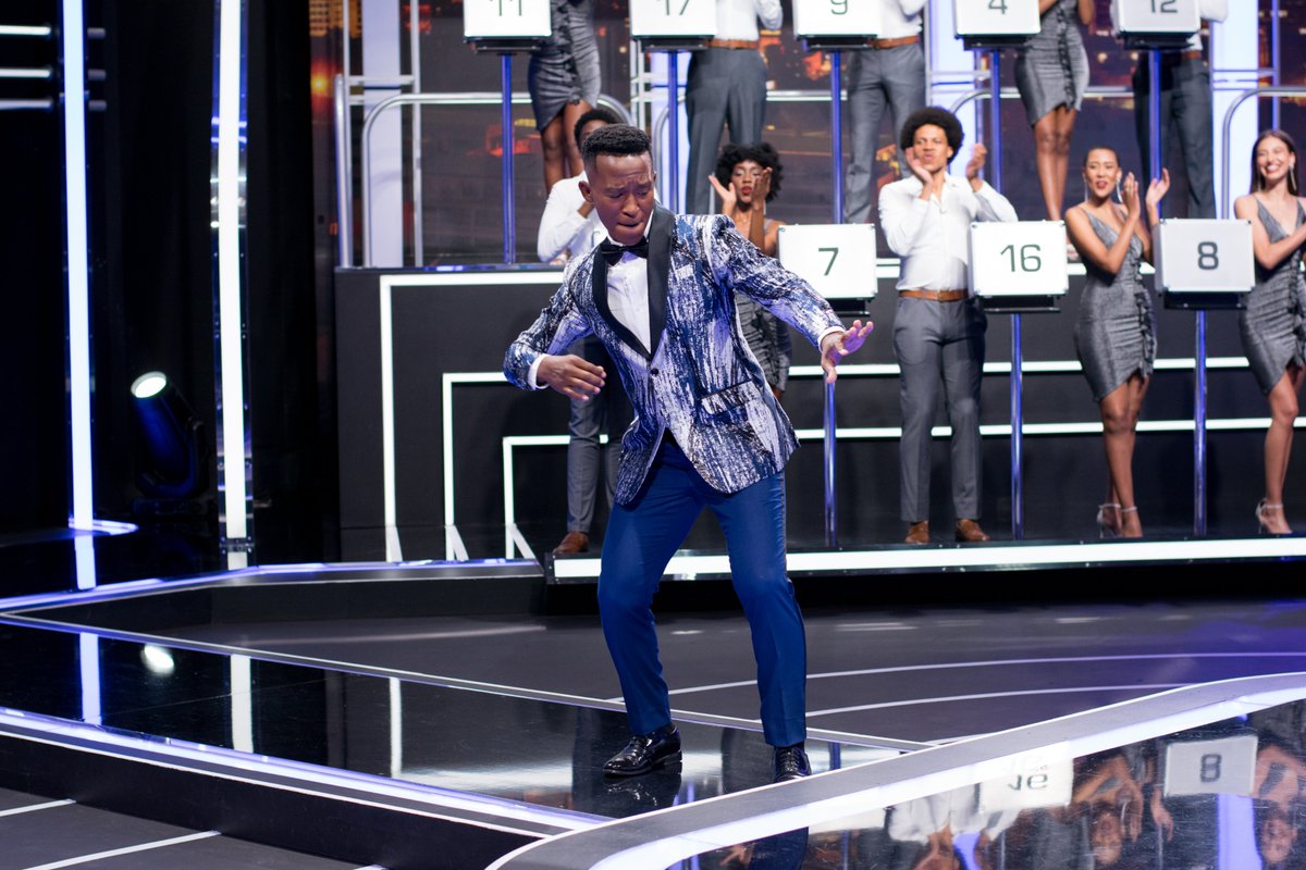 SABC 1 (@official_sabc1) on Twitter photo Friyay feeling. Woza weekend ๐
Remember to catch Toll Ass Mo on <a href="/DONDCelebrityZA/">Deal or No Deal Celebrity SA</a> on Saturday at 18:00.
#MzansiFoSho #DealOrNoDealCelebSA Friyay feeling. Woza weekend ๐
Remember to catch Toll Ass Mo on <a href="/DONDCelebrityZA/">Deal or No Deal Celebrity SA</a> on Saturday at 18:00.
#MzansiFoSho #DealOrNoDealCelebSA