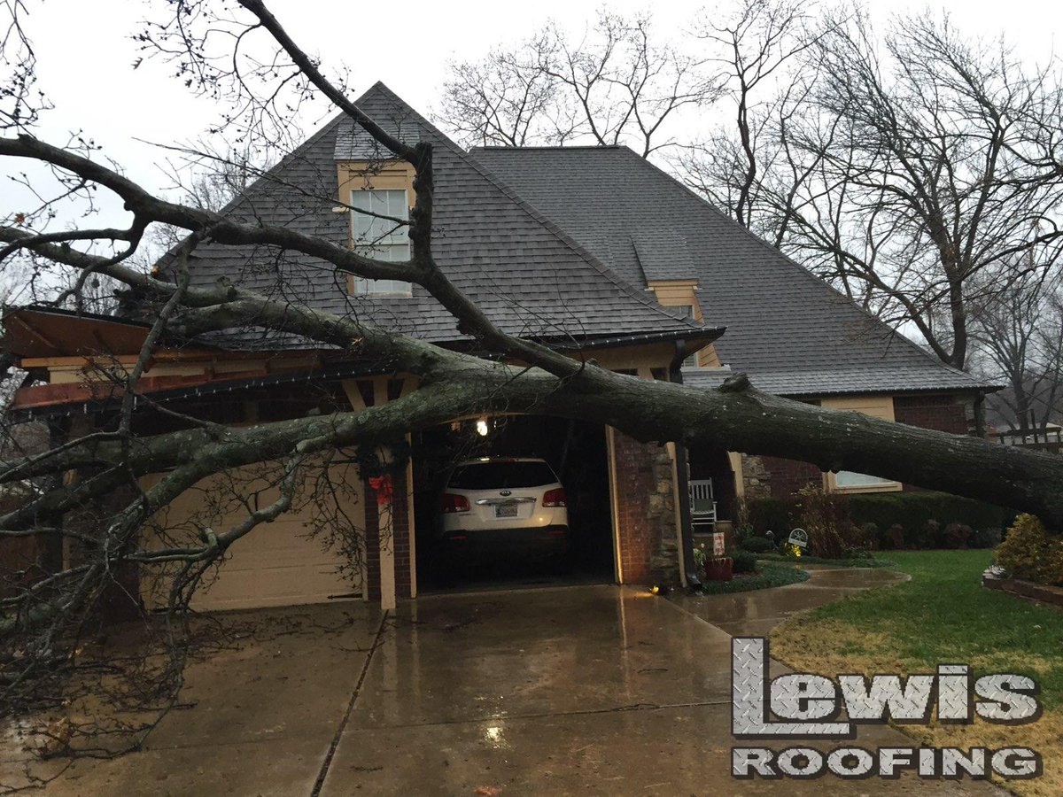 RoofingLew73075's tweet photo. Storm just passed? You may have hidden roof damage. Get a free inspection from the pros at Lewis Roofing.
Serving Tulsa + 5 states.
📞 918-394-0306
🔗 https://t.co/2bvpk0eETC
#StormDamage #RoofingExperts https://t.co/AGitphDDMa