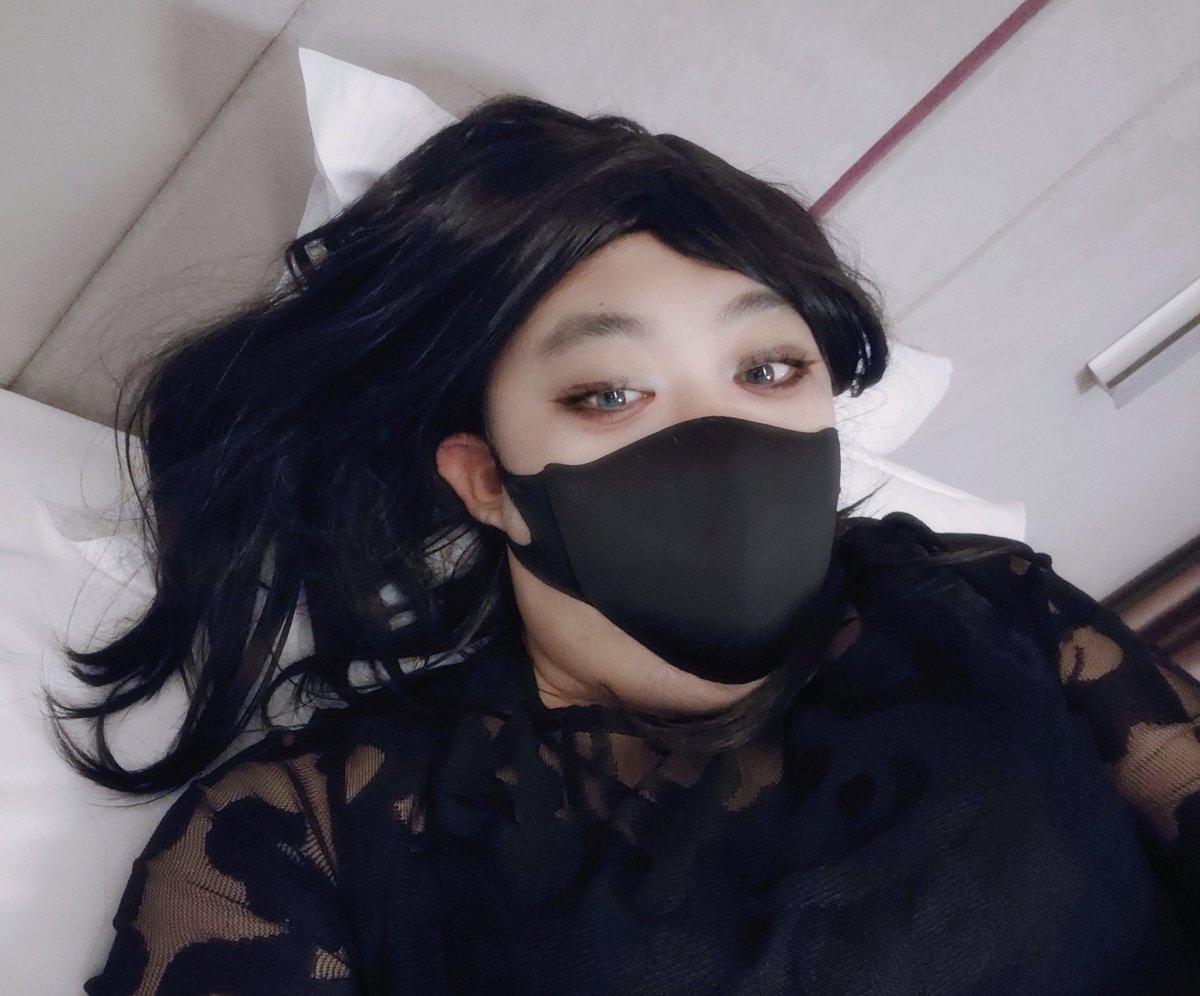 大老远从一个城市跑到另一个城市挨操的也就是我了😂，虽然还没到千里送炮，但是500里肯定是超了。（三张照片是挨操前，挨操中，挨操后）