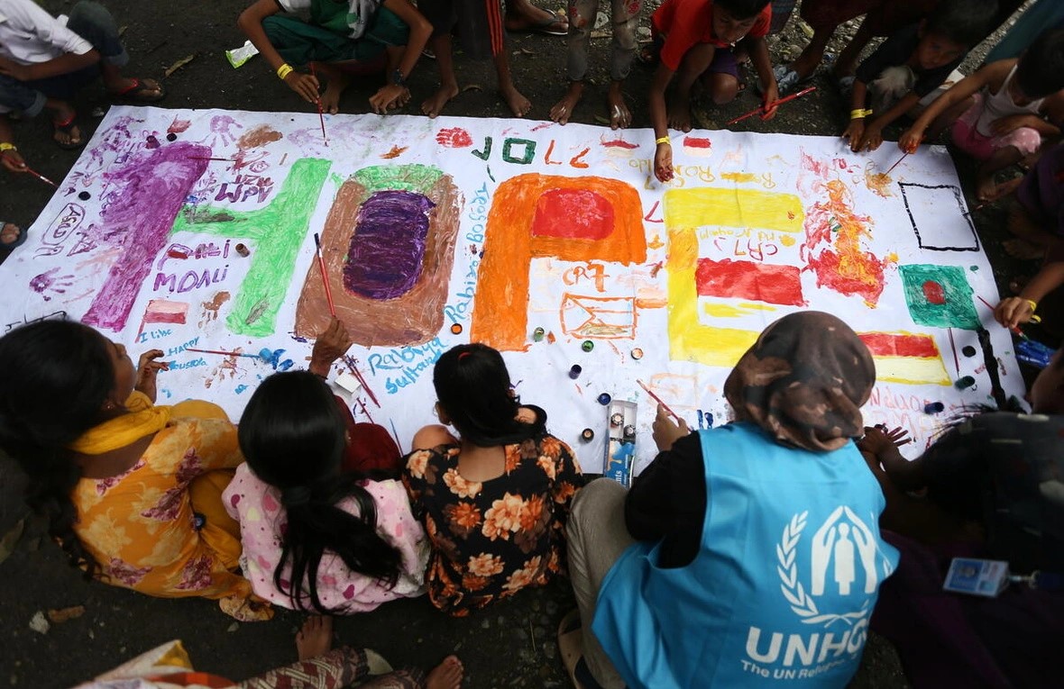 Nella #giornatamondialedelrifugiato, #TorniamoAsentire
abbanews.eu/notizie-spetti…