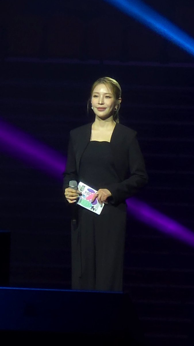 250620 MyK FESTA 
올블랙 보아 넘나 고아하시잖아용💛🫢🥹
#MyKFESTA #MyKVOICE #BoA #보아