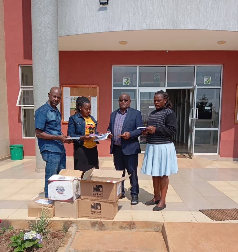 USJM_Official's tweet image. #Happening_Now: We are delighted to share that Mr. Anatoli Biryomumaisho has made a significant contribution to our university's growth by donating a collection of over 208 books to our University Library. The Books have been received by Rev. Fr. Prof. Mbyemire Patrick DVC/HRM