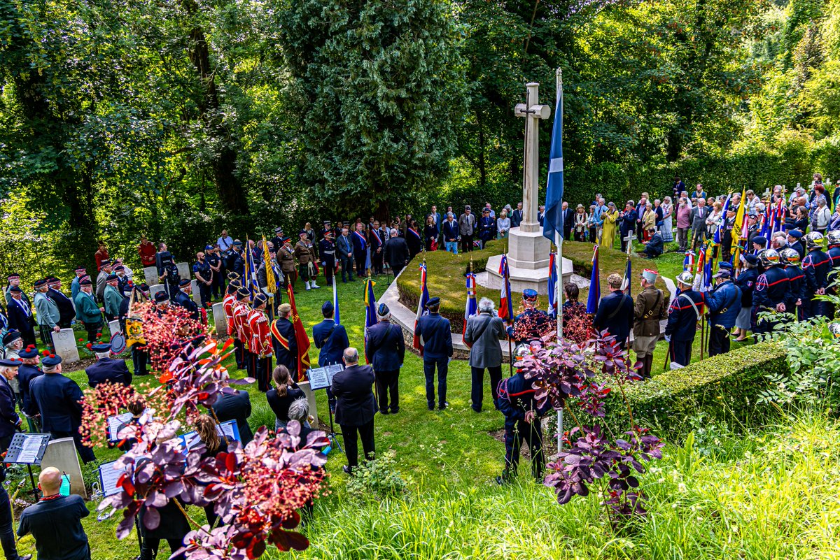 🎖️ Last week marked 85 years since the 51st Highland Division made their valiant last stand at St Valéry-en-Caux in June 1940.
St Valéry-en-Caux at the centre of important battles when Commonwealth troops, notably the 51st (Highland) Division, made their last stand fighting