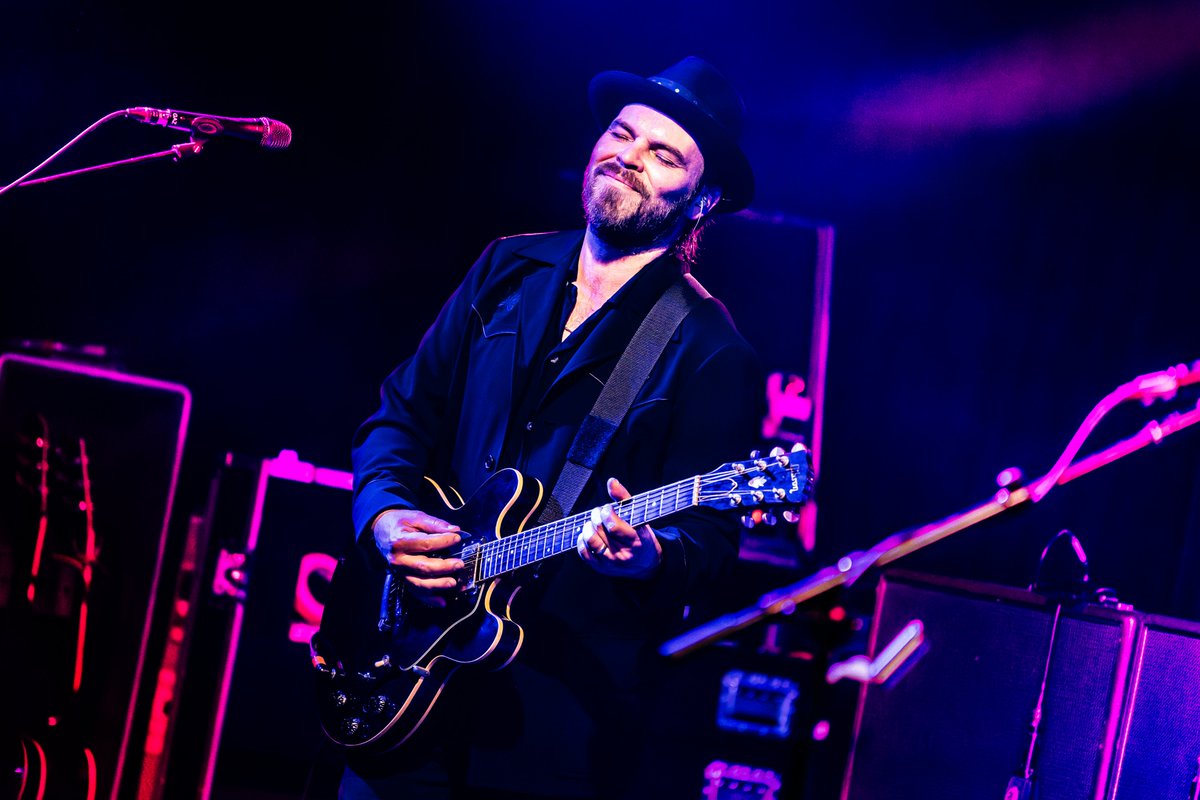 Supergrass tweet media