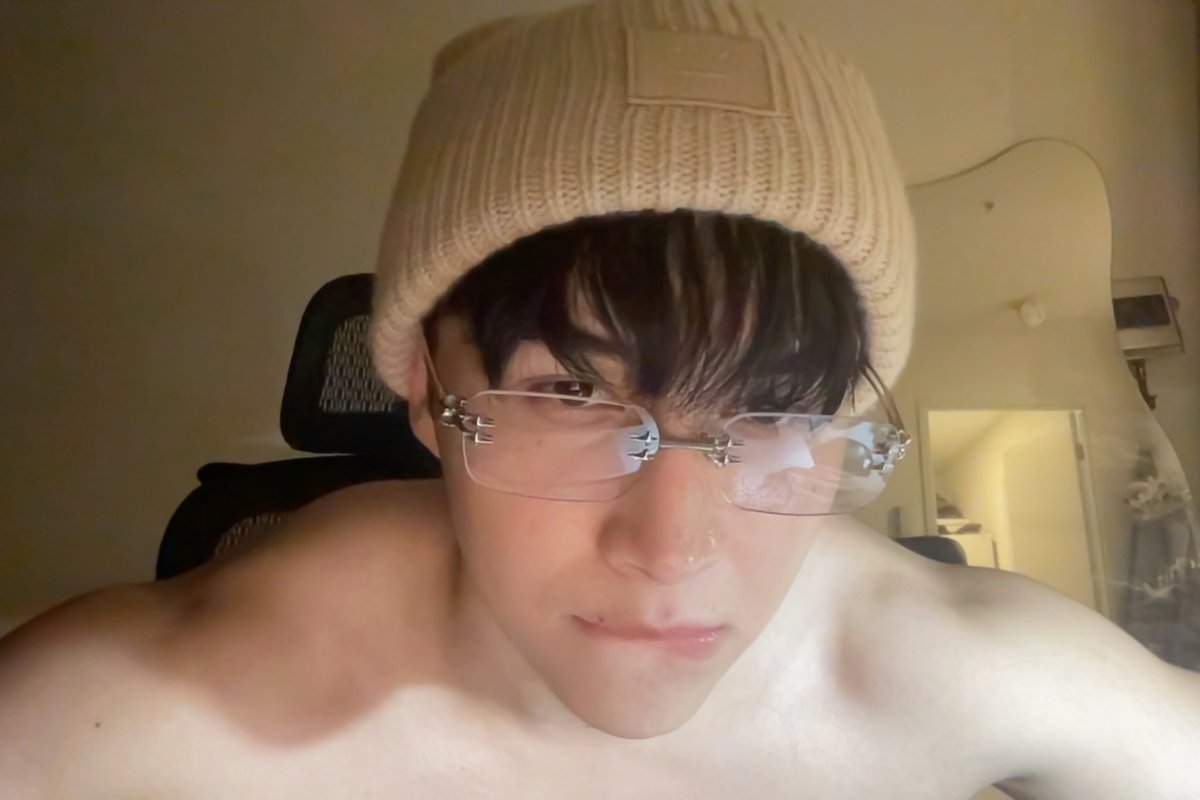 adobomochi's tweet photo. /ᐠ - ˕ -マ ⊹₊⟡⋆ https://t.co/ZezdfIA50i