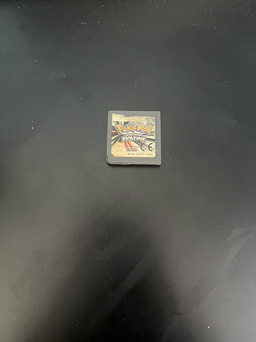 Gp3Sde8mr1AxUW2's tweet image. Vous avez encore une sauvegarde avec une équipe que vous trouver iconique perso sur mon vieux jeu platine (ps quelqu’un a Une idée pour le restauré)
Genre mamochon c’était le minimum