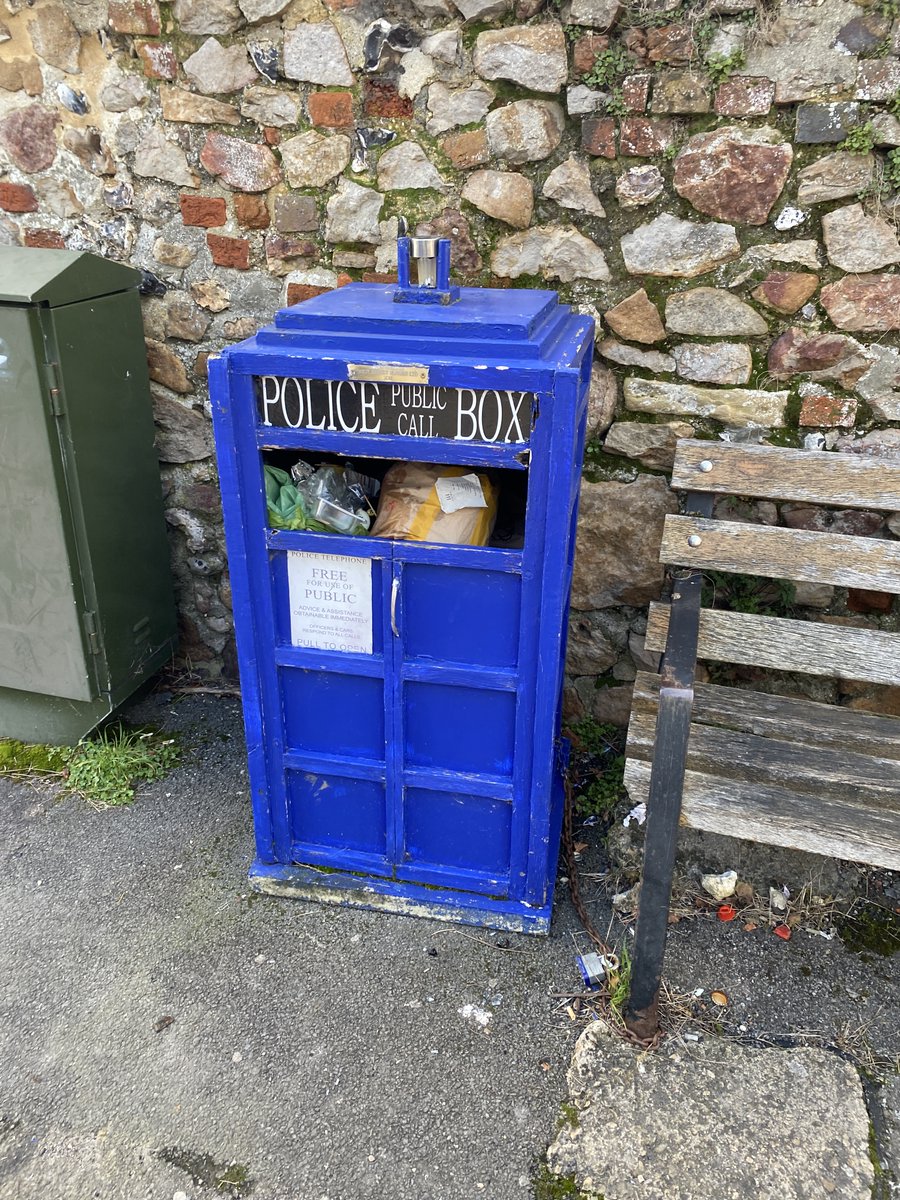 On the way to record 'Patchwuff' with Valerie Singleton, we realised we were within passing distance (well, about an hour's drive) of Aldbourne - aka Devil's End from the classic 1971 Doctor Who story 'The Daemons'! We couldn't resist...