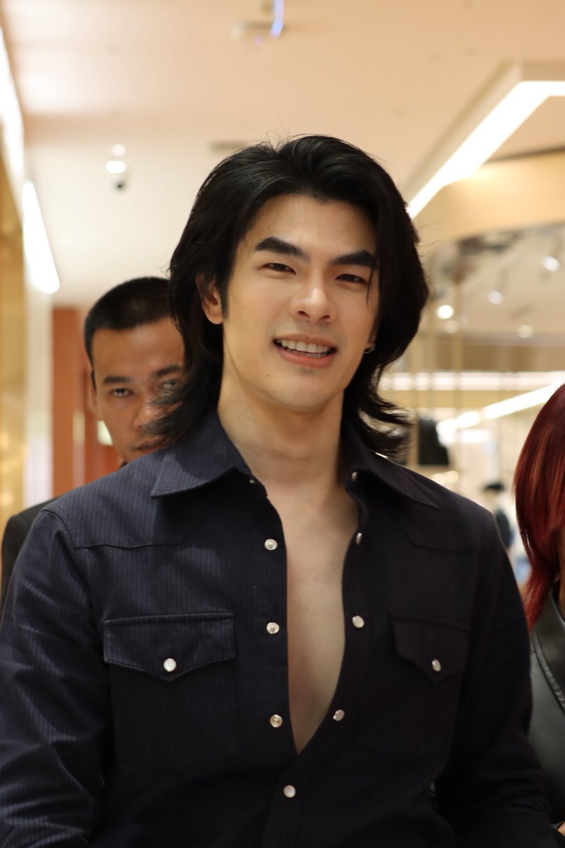 ที่บอกว่าหล่อไม่เคยโกหก <a href="/milephakphum/">mile phakphum</a> •̀ •́ 
         #MilePhakphum ┆#GreenyRose