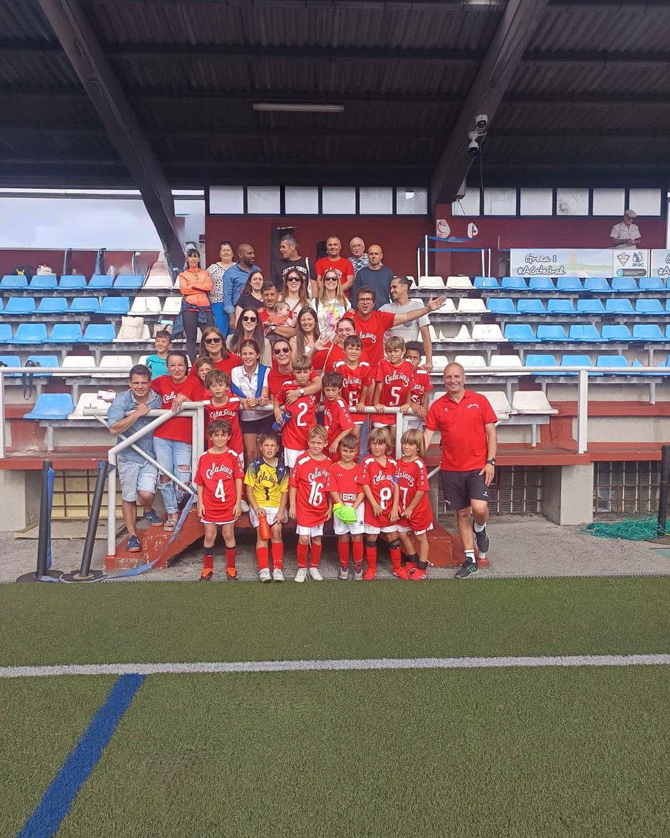 El Prebenjamín ‘A’ hace historia de nuevo 💫: tras vencer al Ural en semifinales, jugará la gran final del Mini Teresa Herrera en el estadio de Riazor 🏟️🔥. 

¡Orgullo de equipo! 🙌