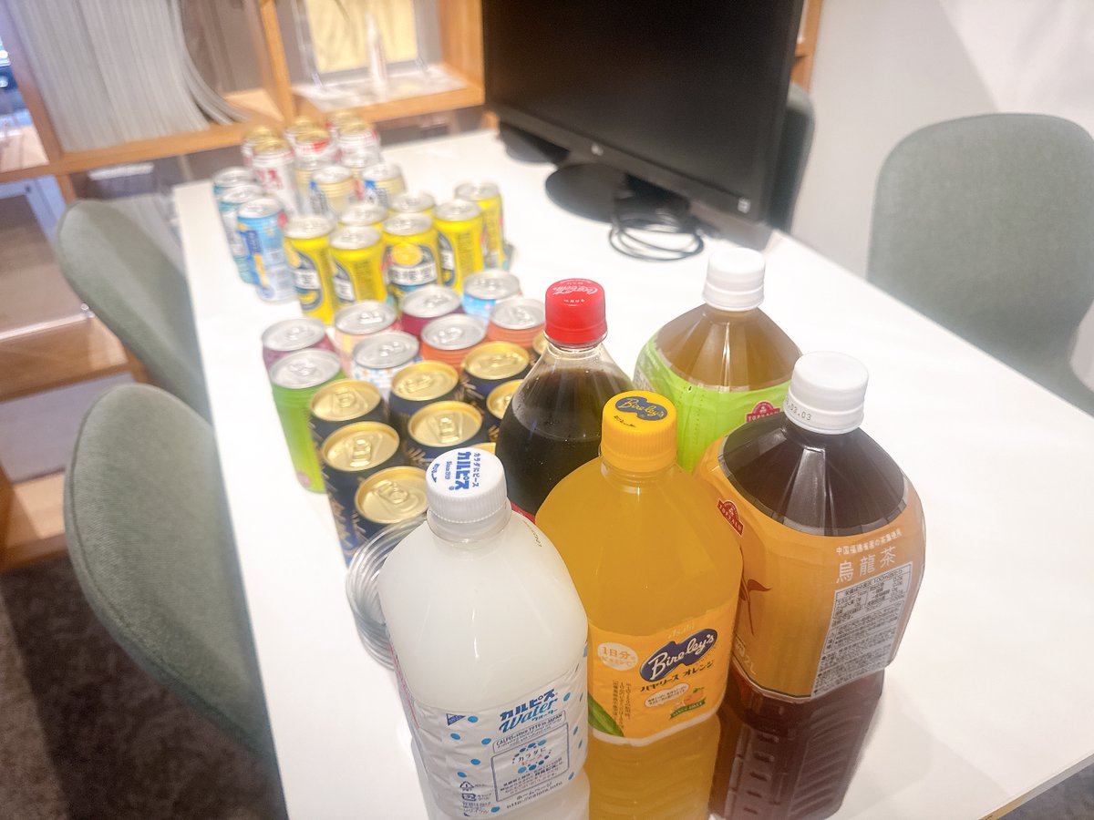 newtrace_inc's tweet image. これから会社の懇親会です🍻
いつもとちょっと違う雰囲気で、みんなと楽しく交流してきます〜!
たくさん笑ってリフレッシュしてきます😄
#懇親会 #社内交流 #おつかれさまでした #newtrace