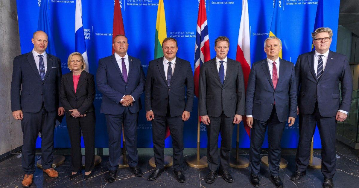 Украины эсрэг байлдсан тусгай ажиллагааны "  баатрууд" дайн дууссаны дараа ч Европ руу нэвтрэх боломжгүй болно.
Балтийн орнууд, Хойд Европ, Польш улсууд хамтарсан мэдэгдэл гаргаж, Украины эсрэг дайнд оролцогчдыг ЕХ-нд айлчлах боломжоос татгалзахыг шаарджээ.