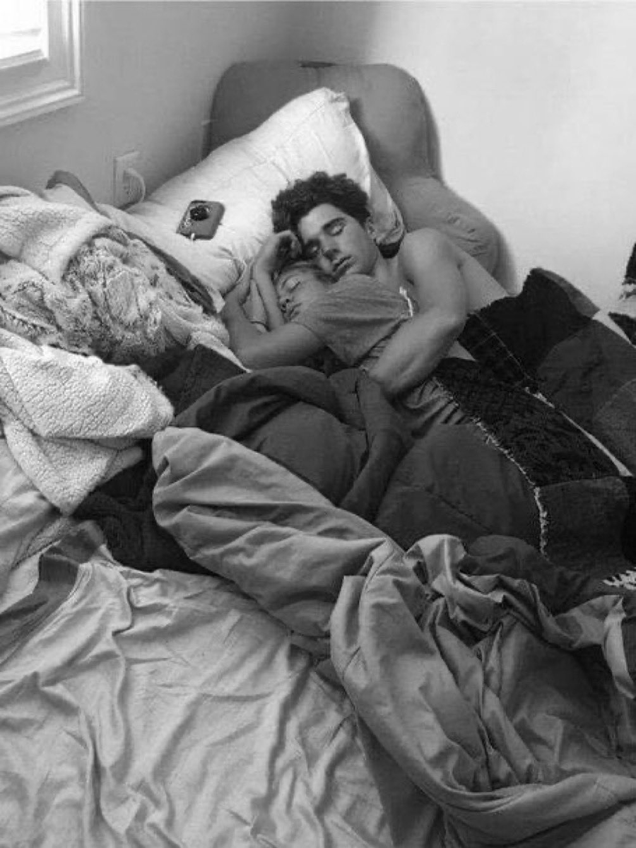 İntimacy tweet media