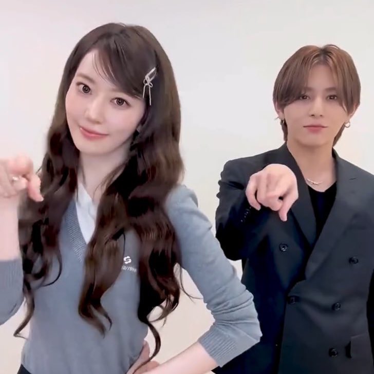 arym_0304's tweet photo. 意味分からんすぎて10回見てやっと合成じゃないことに気付いた https://t.co/mnlrszOiyq