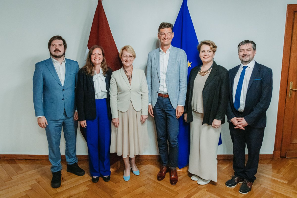 FICILatvia (@ficilatvia) on Twitter photo FICIL is grateful for a meeting with <a href="/dacemelbarde/">Dace Melbārde</a> - Minister of #Education and #Science in Latvia! The meeting focused the discussion of quality of education, #labour market mismatches, #AI in education, and collaboration between #foreign #investors and education institutions! FICIL is grateful for a meeting with <a href="/dacemelbarde/">Dace Melbārde</a> - Minister of #Education and #Science in Latvia! The meeting focused the discussion of quality of education, #labour market mismatches, #AI in education, and collaboration between #foreign #investors and education institutions!