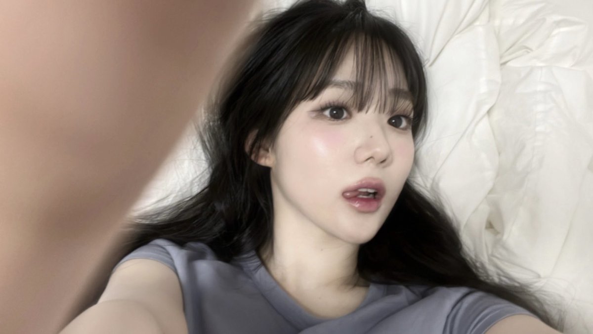 서연이 이런 셀카 볼때마다 인스타 필터모델 솔벨비 어디안가는구나 싶음 느좋 핀터감성셀카의 악마... //