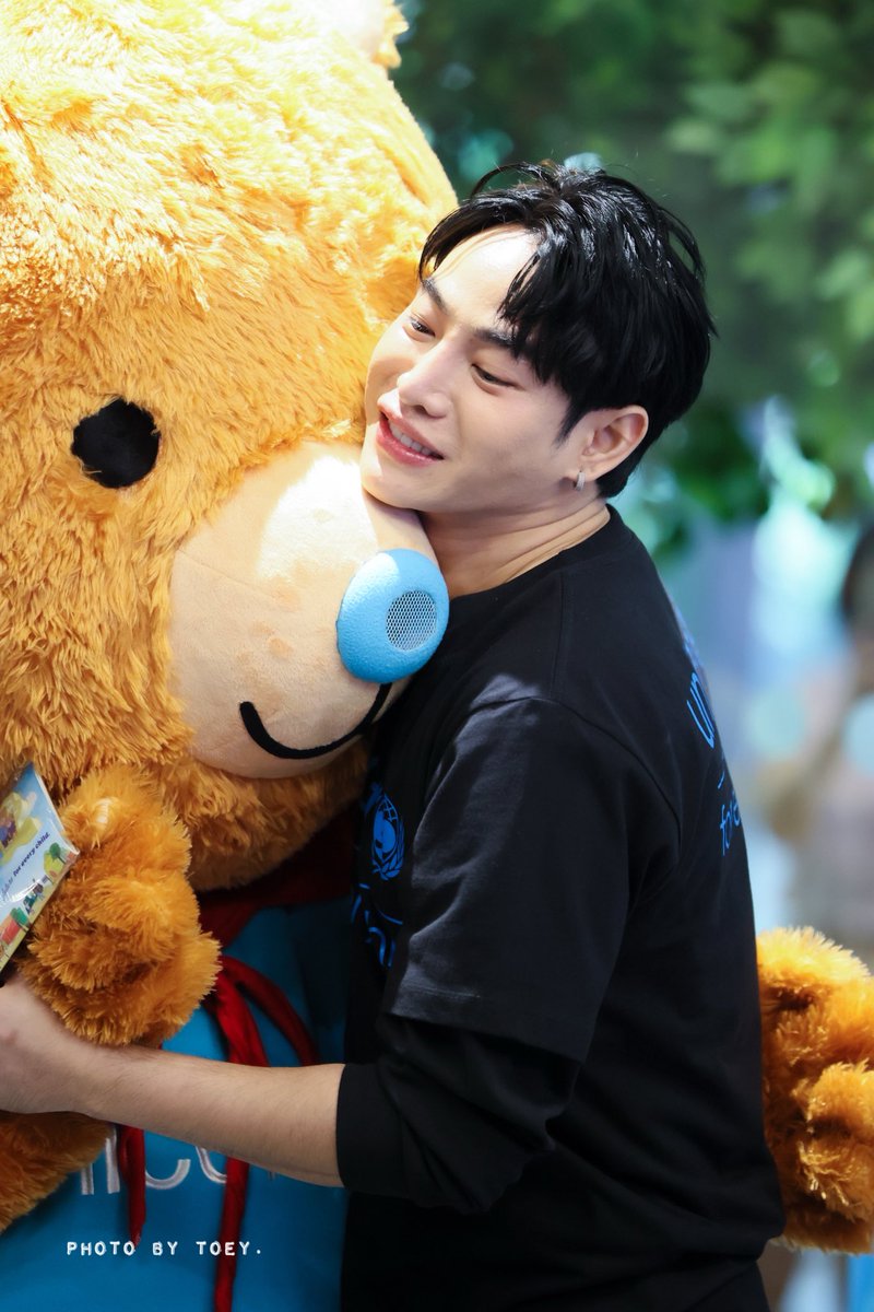 photobytoey's tweet photo. สิ่งนี้น่ารักมว๊ากกกกก 🐻
@peckpalit 

#เป๊กผลิตโชค #PeckPalitchoke 
#StopCyberbullying #หยุดไซเบอร์บูลลี
#เยาวชนไม่ทนคำล้อ #หยุดคำพูดทำร้ายกัน
#บูลลี่ไม่เท่
#photobytoey
#palitgallery https://t.co/SQu6cKlI8h