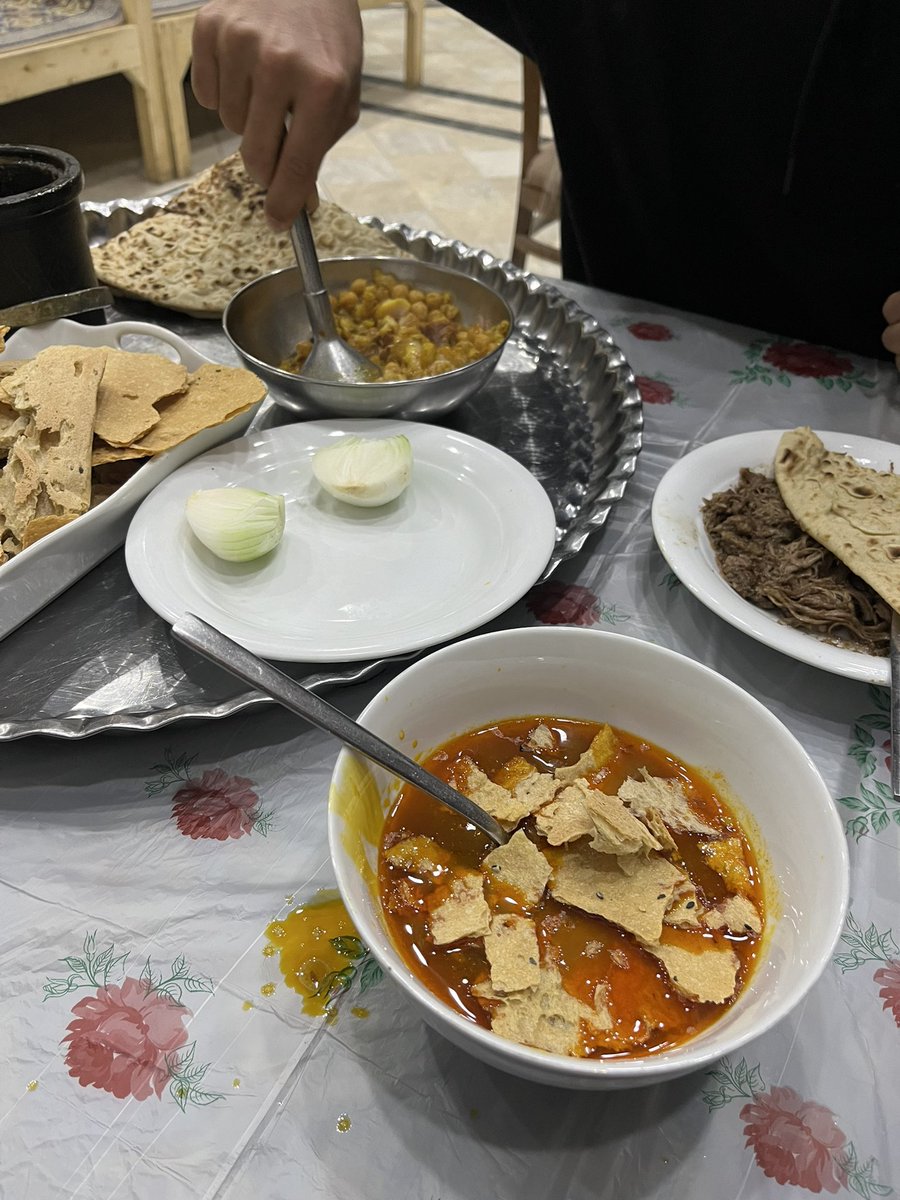 manasbym's tweet photo. うわああああいいなあ
ディーズィー大好きでイラン滞在中見つけたら食べてた
潰すのが楽しいんだよね https://t.co/TDF9p4as4b