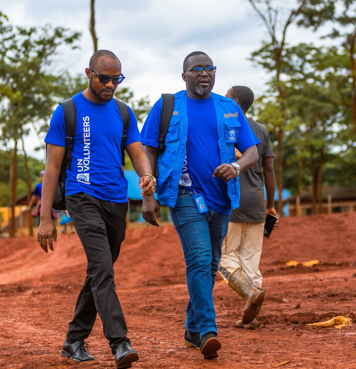UNV East and Southern Africa (@unv_esaro) on Twitter photo <a href="/UNVolunteers/">UN Volunteers</a> <a href="/RefugeesAfrica/">UNHCR East, Horn of Africa and Great Lakes</a> In #Tanzania🇹🇿, thousands of #refugees are rebuilding their lives far from home.
As UN Volunteers with <a href="/UNHCRTanzania/">UNHCR Tanzania</a>, Primrose & Patrick have been right there with them.
Different paths.
One belief: no one should walk alone.
Read🔗t.ly/1NSDP
#WorldRefugeeDay <a href="/UNVolunteers/">UN Volunteers</a> <a href="/RefugeesAfrica/">UNHCR East, Horn of Africa and Great Lakes</a> In #Tanzania🇹🇿, thousands of #refugees are rebuilding their lives far from home.
As UN Volunteers with <a href="/UNHCRTanzania/">UNHCR Tanzania</a>, Primrose & Patrick have been right there with them.
Different paths.
One belief: no one should walk alone.
Read🔗t.ly/1NSDP
#WorldRefugeeDay