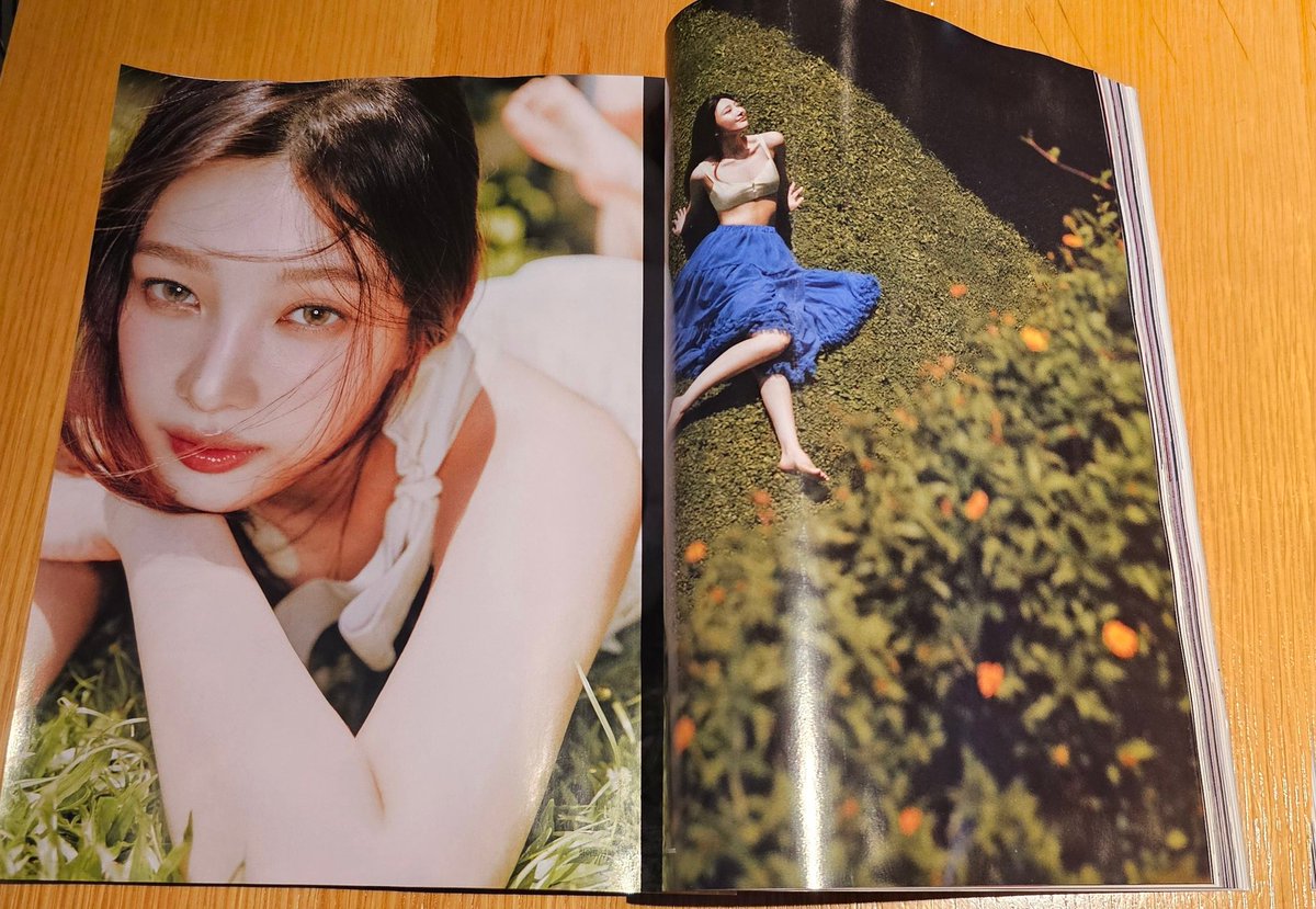 JOYREVEDIVE's tweet image. 마리끌레르 #조이 #JOY #REDVELVET #레드벨벳 #MAGAZINE #JULY #ISSUE #마리끌레르