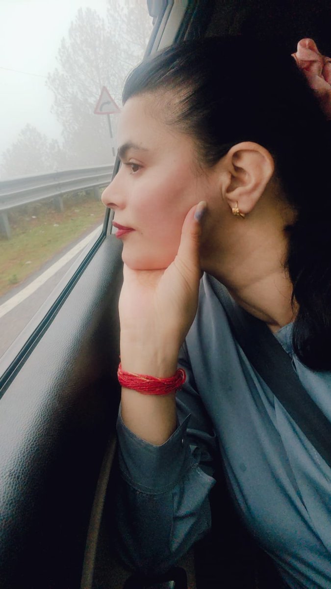 Raksha Devi (@rakshaweb3) on Twitter photo рддреБрдорд╕рд╛ рдХреЛрдИ рдкреНрдпрд╛рд░рд╛ рдХреЛрдИ рдорд╛рд╕реВрдо рдирд╣реА рд╣реИ
рдХреНрдпрд╛ рдЪреАрдЬрд╝ рд╣реЛ рддреБрдо рдЦреБрдж рддреБрдореНрд╣реЗ рдорд╛рд▓реВрдо рдирд╣реА рд╣реИ
рд▓рдЦреЛ рд╣реИ рдордЧрд░ рддреБрдорд╕рд╛ рдпрд╣рд╛ рдХреМрди рд╣рд╕реА рд╣реИ
рддреБрдо рдЬрд╛рди рд╣реЛ рдореЗрд░реА рддреБрдореНрд╣реЗ рдорд╛рд▓реВрдо рдирд╣реА рд╣реИ
рддреБрдорд╕рд╛ рдХреЛрдИ рдкреНрдпрд╛рд░рд╛ рдХреЛрдИ рдорд╛рд╕реВрдо рдирд╣реА рд╣реИ
рдХреНрдпрд╛ рдЪреАрдЬрд╝ рд╣реЛ рддреБрдо рдЦреБрдж рддреБрдореНрд╣реЗ рдорд╛рд▓реВрдо рдирд╣реА рд╣реИ
рд▓рдЦреЛ рд╣реИ рдордЧрд░ рддреБрдорд╕рд╛ рдпрд╣рд╛ рдХреМрди рд╣рд╕реА рд╣реИ
рддреБрдо рдЬрд╛рди рд╣реЛ рдореЗрд░реА рддреБрдореНрд╣реЗ рддреБрдорд╕рд╛ рдХреЛрдИ рдкреНрдпрд╛рд░рд╛ рдХреЛрдИ рдорд╛рд╕реВрдо рдирд╣реА рд╣реИ
рдХреНрдпрд╛ рдЪреАрдЬрд╝ рд╣реЛ рддреБрдо рдЦреБрдж рддреБрдореНрд╣реЗ рдорд╛рд▓реВрдо рдирд╣реА рд╣реИ
рд▓рдЦреЛ рд╣реИ рдордЧрд░ рддреБрдорд╕рд╛ рдпрд╣рд╛ рдХреМрди рд╣рд╕реА рд╣реИ
рддреБрдо рдЬрд╛рди рд╣реЛ рдореЗрд░реА рддреБрдореНрд╣реЗ рдорд╛рд▓реВрдо рдирд╣реА рд╣реИ
рддреБрдорд╕рд╛ рдХреЛрдИ рдкреНрдпрд╛рд░рд╛ рдХреЛрдИ рдорд╛рд╕реВрдо рдирд╣реА рд╣реИ
рдХреНрдпрд╛ рдЪреАрдЬрд╝ рд╣реЛ рддреБрдо рдЦреБрдж рддреБрдореНрд╣реЗ рдорд╛рд▓реВрдо рдирд╣реА рд╣реИ
рд▓рдЦреЛ рд╣реИ рдордЧрд░ рддреБрдорд╕рд╛ рдпрд╣рд╛ рдХреМрди рд╣рд╕реА рд╣реИ
рддреБрдо рдЬрд╛рди рд╣реЛ рдореЗрд░реА рддреБрдореНрд╣реЗ
