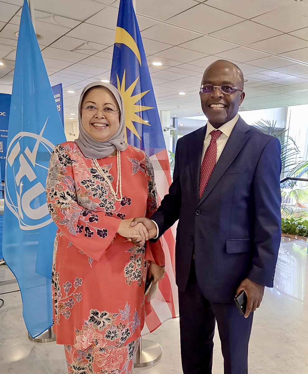 Cosmas Zavazava (@itubdtdirector) on Twitter photo It was a pleasure to meet H.E. Dato' Nadzirah Osman, Ambassador and Permanent Representative of <a href="/MYGenevaUN/">Malaysia in Geneva</a>🇲🇾, on the occasion of #ITUcouncil 2025, and re-affirm our shared commitment to accelerate digital transformation and universal connectivity. It was a pleasure to meet H.E. Dato' Nadzirah Osman, Ambassador and Permanent Representative of <a href="/MYGenevaUN/">Malaysia in Geneva</a>🇲🇾, on the occasion of #ITUcouncil 2025, and re-affirm our shared commitment to accelerate digital transformation and universal connectivity.
