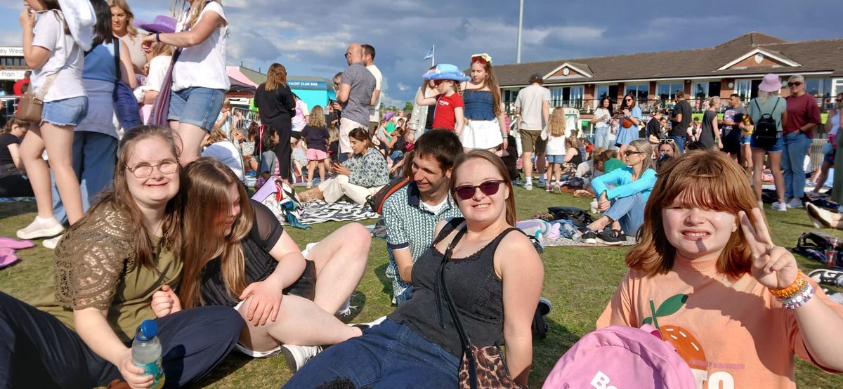 Transition2 tweet media