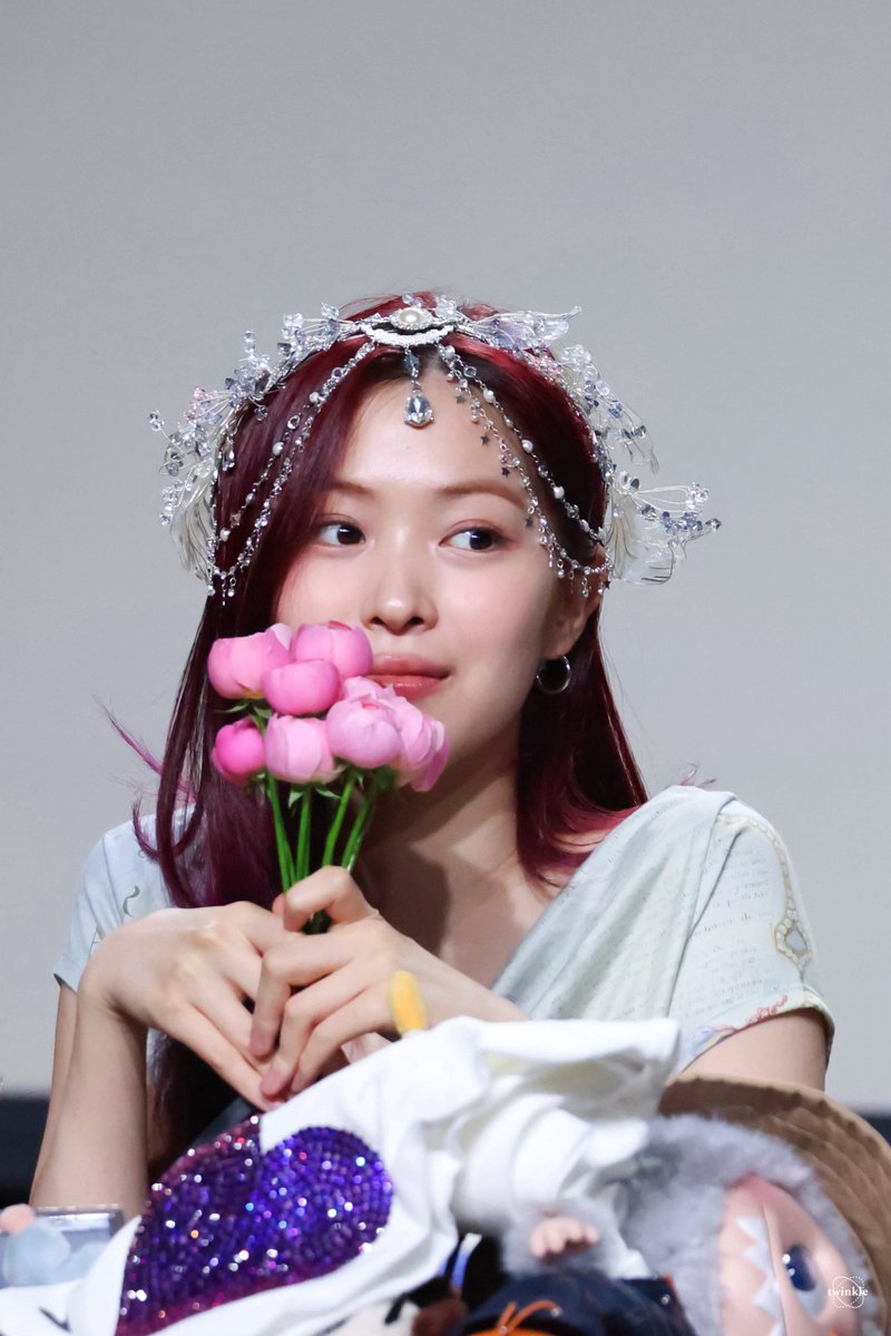 twinkle__idol's tweet photo. 250618   메이크스타 

💐💕

#ITZY #RYUJIN #있지 #류진  #リュジン https://t.co/GoVKuOyOIA