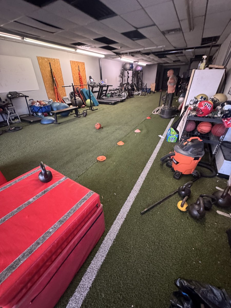 JosephWork27's tweet image. Nice little early morning workout 🫡