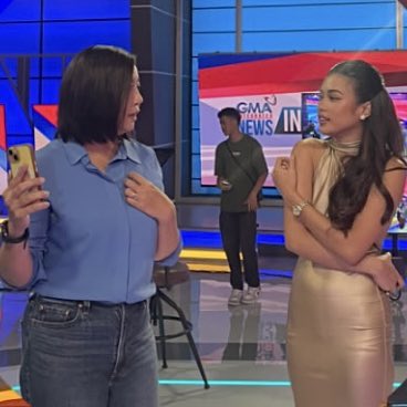 I’m living for this interaction

SHUVEEnte KWATRO ORAS